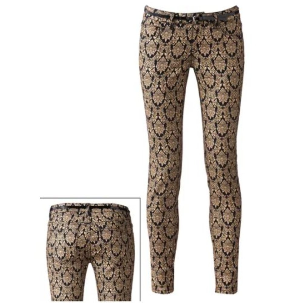 NWT Tinseltown Skinny Jeans